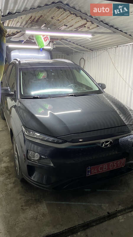 Внедорожник / Кроссовер Hyundai Kona 2019 в Одессе