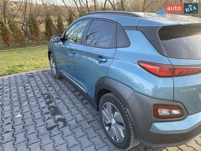 Внедорожник / Кроссовер Hyundai Kona 2018 в Тернополе