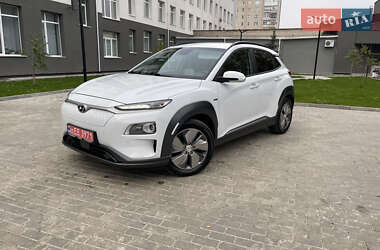 Позашляховик / Кросовер Hyundai Kona 2018 в Луцьку