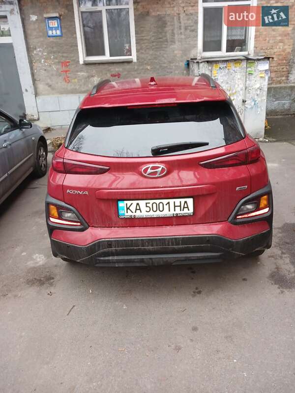 Внедорожник / Кроссовер Hyundai Kona 2021 в Киеве