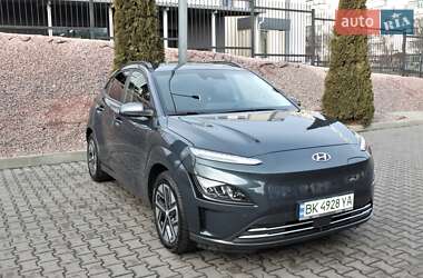 Позашляховик / Кросовер Hyundai Kona 2022 в Рівному