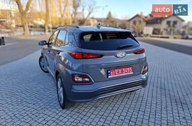 Внедорожник / Кроссовер Hyundai Kona 2020 в Львове