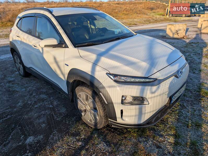 Позашляховик / Кросовер Hyundai Kona 2018 в Одесі