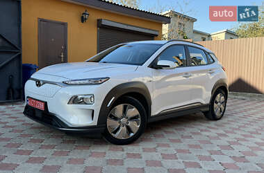 Позашляховик / Кросовер Hyundai Kona 2020 в Рівному