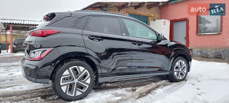 Позашляховик / Кросовер Hyundai Kona 2021 в Нововолинську