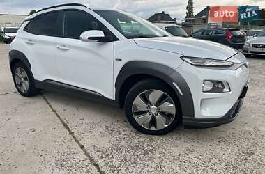 Позашляховик / Кросовер Hyundai Kona 2019 в Львові