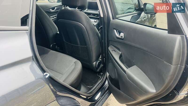 Позашляховик / Кросовер Hyundai Kona 2021 в Києві