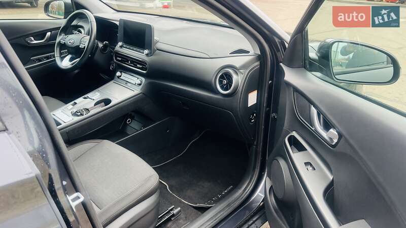 Позашляховик / Кросовер Hyundai Kona 2021 в Києві