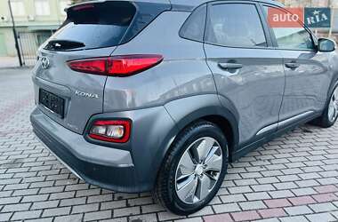 Позашляховик / Кросовер Hyundai Kona 2019 в Івано-Франківську