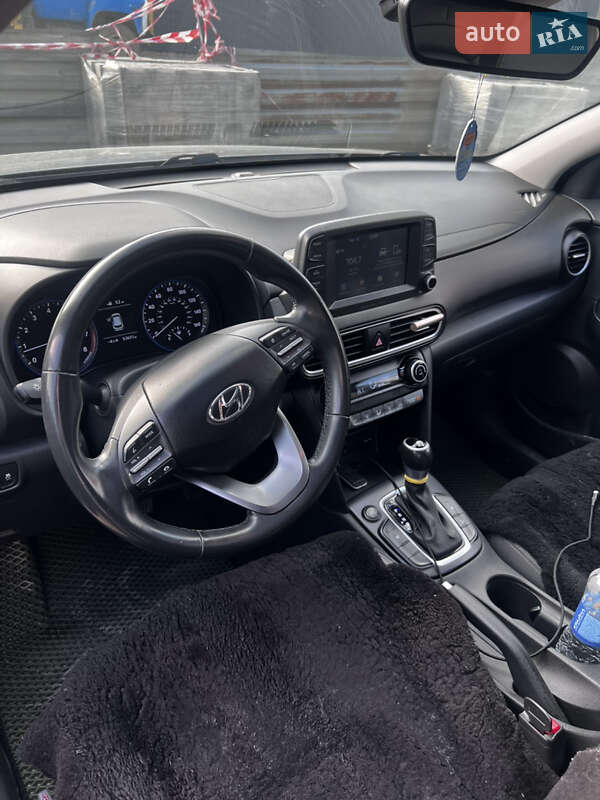 Позашляховик / Кросовер Hyundai Kona 2018 в Івано-Франківську