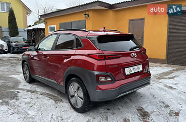 Внедорожник / Кроссовер Hyundai Kona 2019 в Ровно