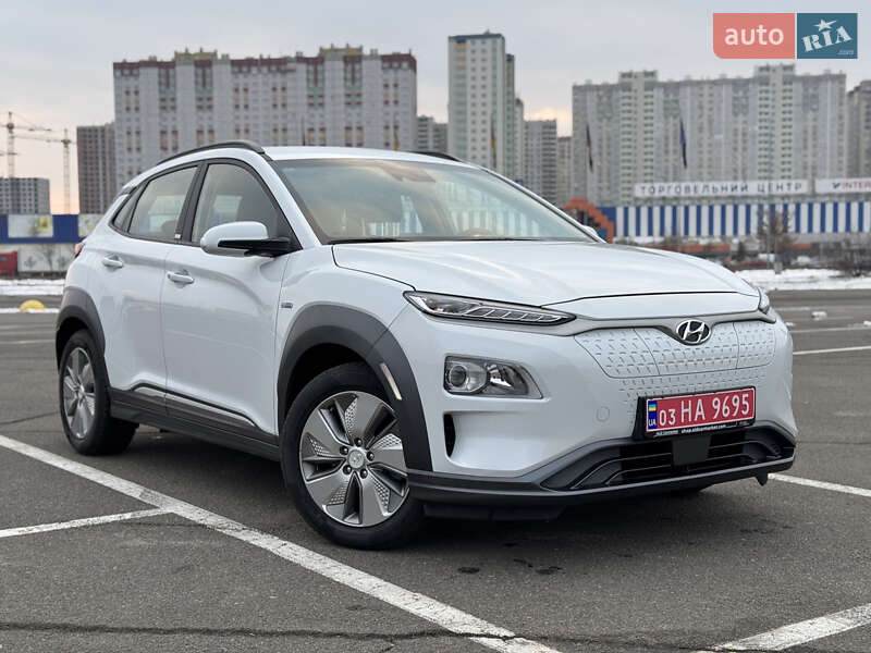 Позашляховик / Кросовер Hyundai Kona 2020 в Києві