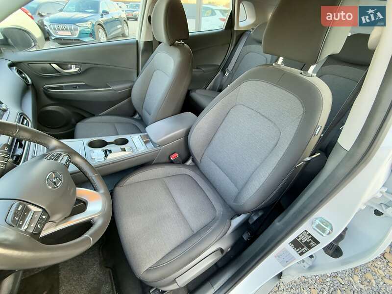 Внедорожник / Кроссовер Hyundai Kona 2022 в Самборе