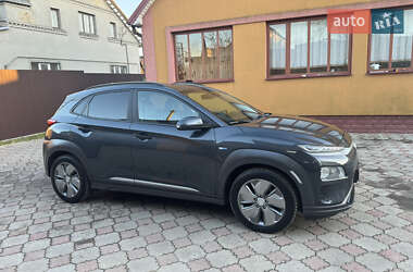 Внедорожник / Кроссовер Hyundai Kona 2019 в Ровно