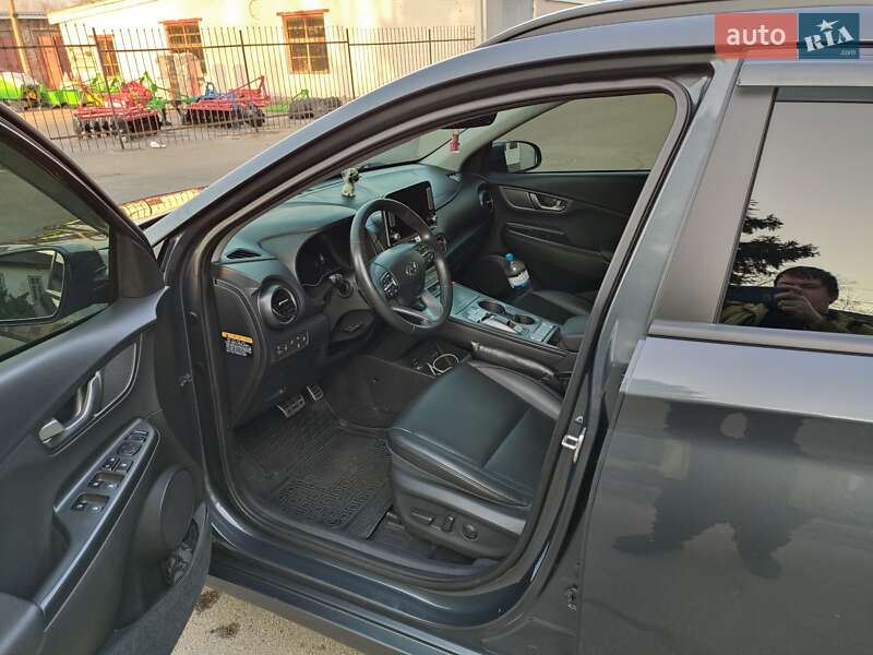 Позашляховик / Кросовер Hyundai Kona 2019 в Чернігові