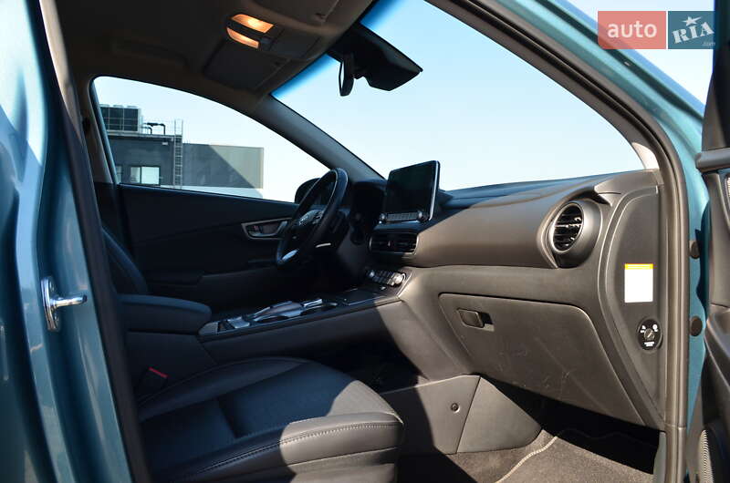 Позашляховик / Кросовер Hyundai Kona 2020 в Львові