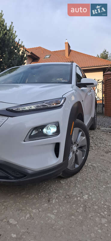 Позашляховик / Кросовер Hyundai Kona 2019 в Тернополі
