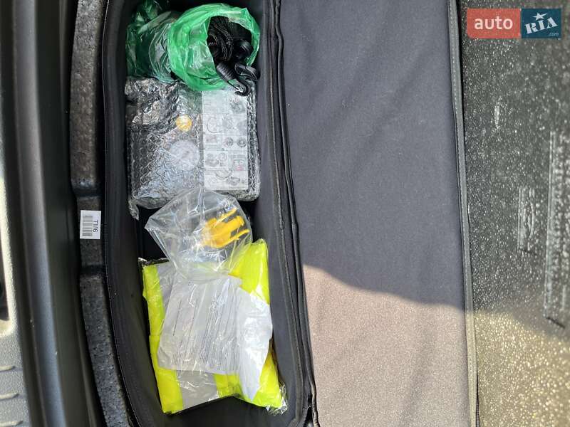 Внедорожник / Кроссовер Hyundai Kona 2018 в Ровно