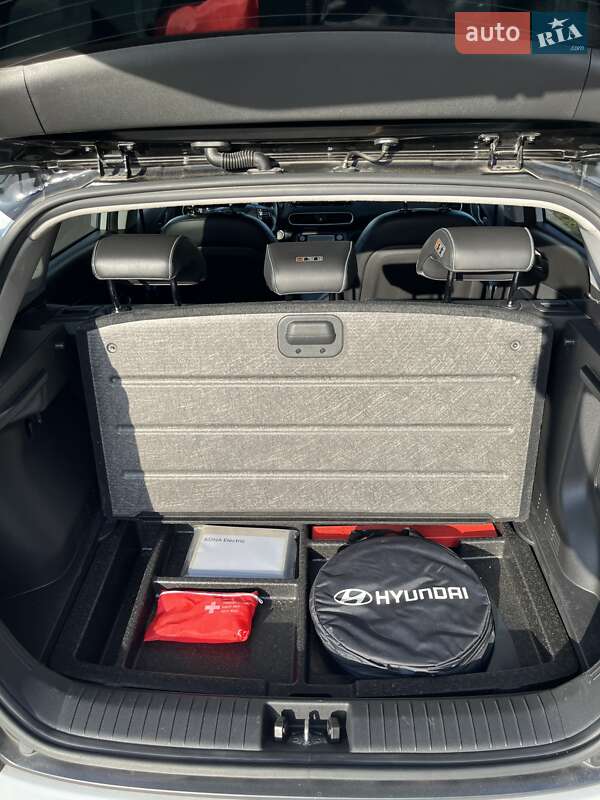 Внедорожник / Кроссовер Hyundai Kona 2018 в Ровно