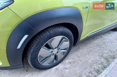 Внедорожник / Кроссовер Hyundai Kona 2019 в 