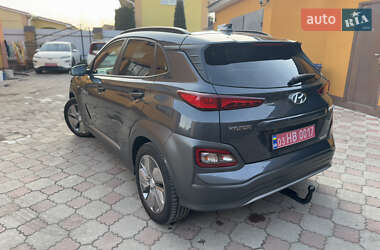 Внедорожник / Кроссовер Hyundai Kona 2019 в 