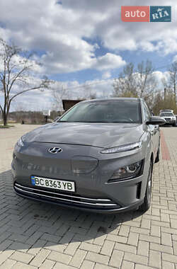 Внедорожник / Кроссовер Hyundai Kona 2022 в 