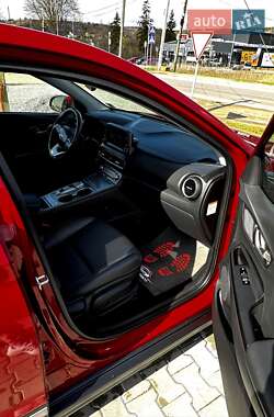 Внедорожник / Кроссовер Hyundai Kona 2020 в 