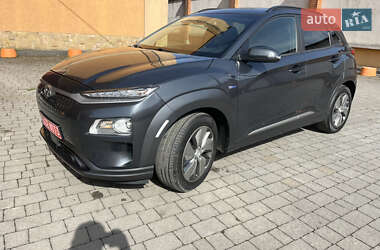 Позашляховик / Кросовер Hyundai Kona 2019 в 