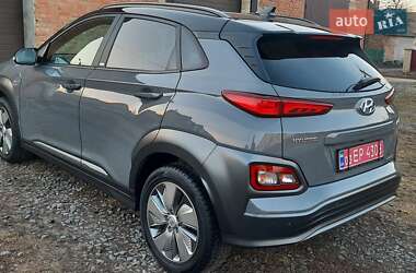 Внедорожник / Кроссовер Hyundai Kona 2020 в 