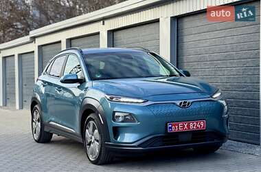 Позашляховик / Кросовер Hyundai Kona 2019 в 