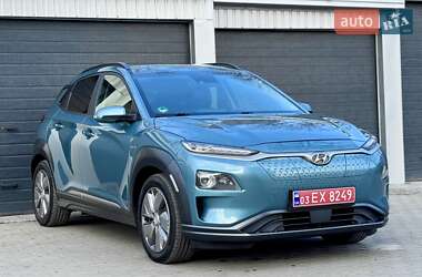 Позашляховик / Кросовер Hyundai Kona 2019 в 