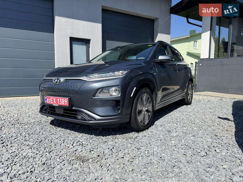 Внедорожник / Кроссовер Hyundai Kona 2019 в 