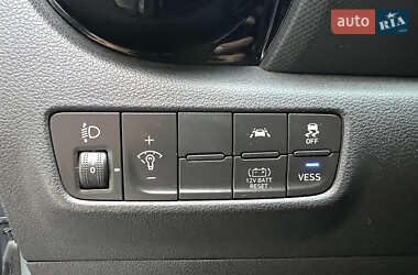 Внедорожник / Кроссовер Hyundai Kona 2020 в 