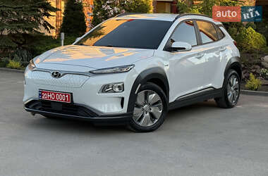 Внедорожник / Кроссовер Hyundai Kona 2021 в Тернополе
