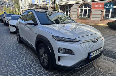 Внедорожник / Кроссовер Hyundai Kona 2018 в Киеве