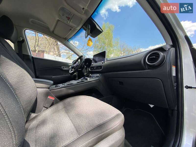 Внедорожник / Кроссовер Hyundai Kona 2020 в Ковеле