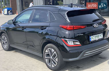 Позашляховик / Кросовер Hyundai Kona 2023 в 