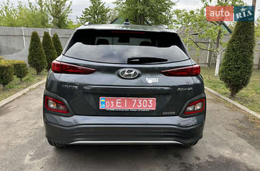 Внедорожник / Кроссовер Hyundai Kona 2020 в 