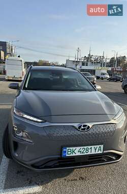 Внедорожник / Кроссовер Hyundai Kona 2020 в 