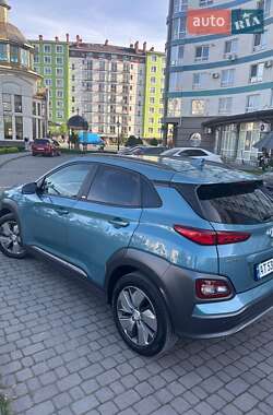 Внедорожник / Кроссовер Hyundai Kona 2019 в 