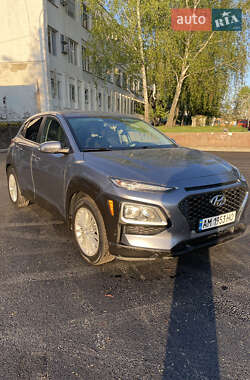 Внедорожник / Кроссовер Hyundai Kona 2018 в 