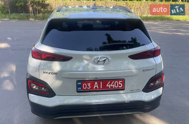 Позашляховик / Кросовер Hyundai Kona 2019 в 