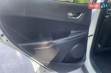 Позашляховик / Кросовер Hyundai Kona 2019 в 