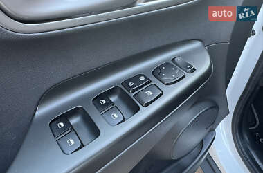 Позашляховик / Кросовер Hyundai Kona 2020 в 