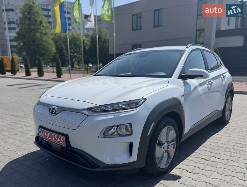 Позашляховик / Кросовер Hyundai Kona 2020 в Луцьку