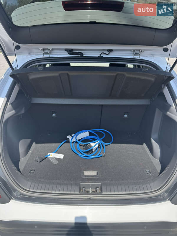Позашляховик / Кросовер Hyundai Kona 2020 в Луцьку