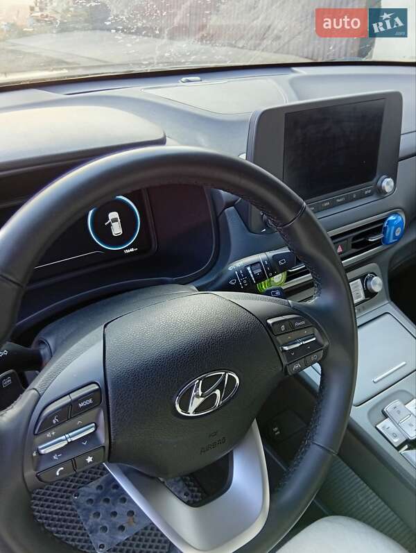 Позашляховик / Кросовер Hyundai Kona 2023 в Чернівцях фото 4 Позашляховик / Кросовер Hyundai Kona 2023 в Чернівцях