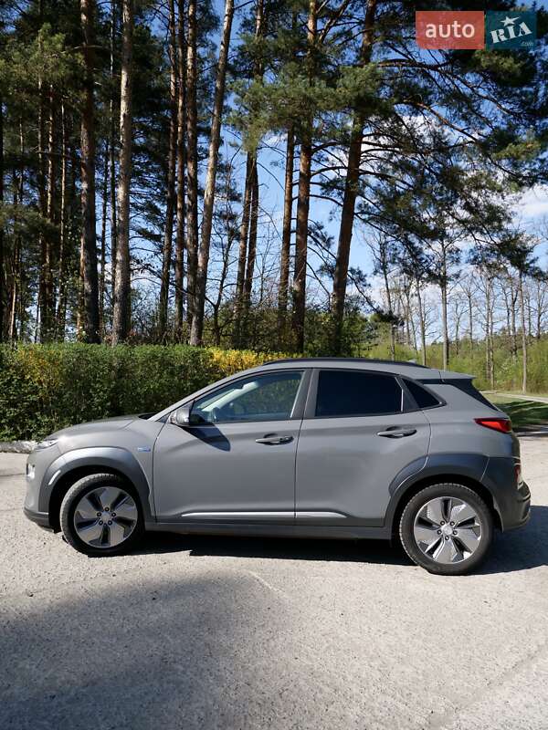 Внедорожник / Кроссовер Hyundai Kona 2020 в Шепетовке