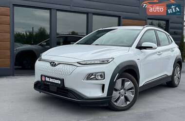 Внедорожник / Кроссовер Hyundai Kona 2020 в 