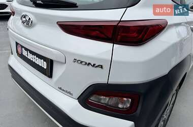 Внедорожник / Кроссовер Hyundai Kona 2020 в 
